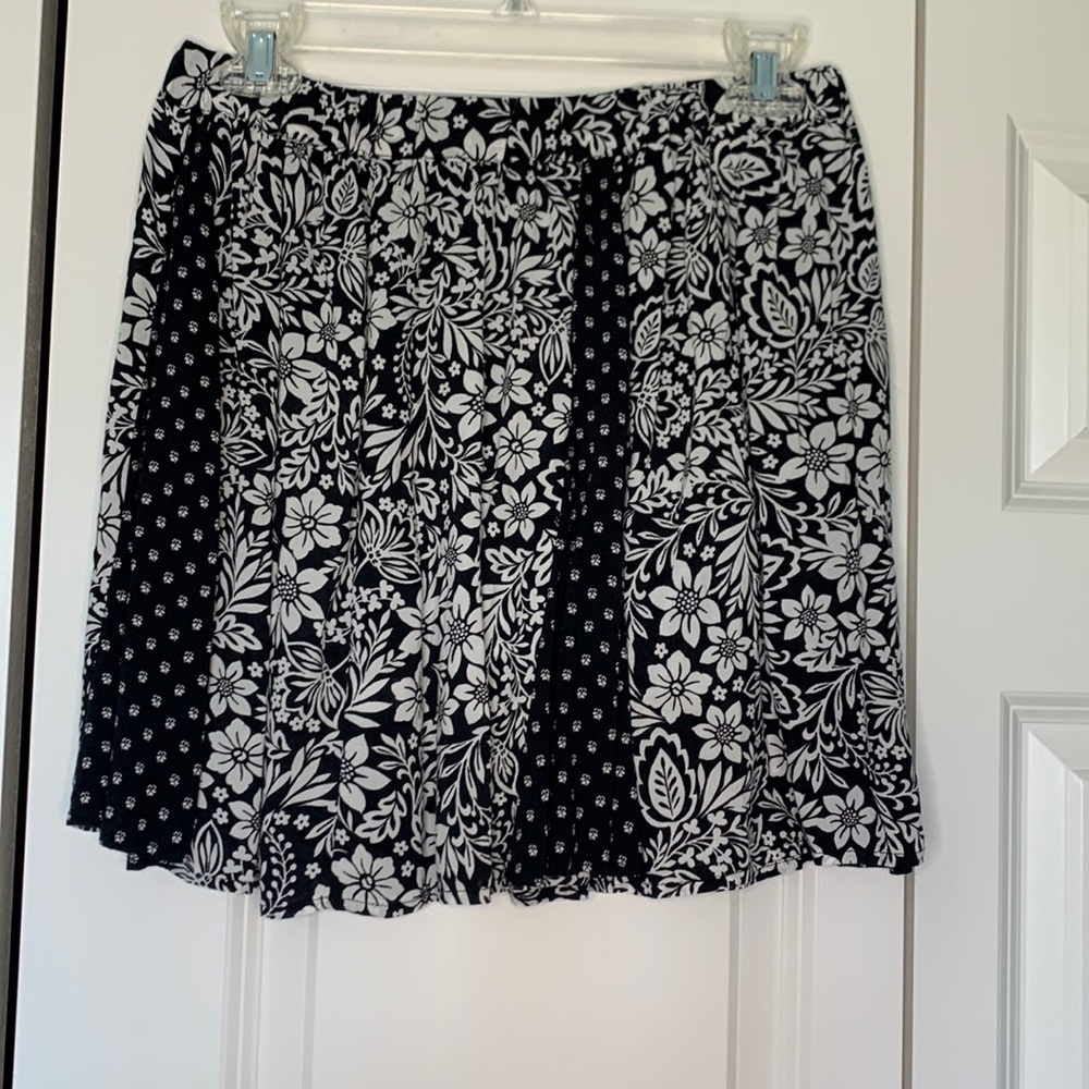 This is a short skirt. A bit see through but you can wear spandex underneath